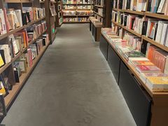 -茑屋书店(天目里店)