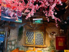 -城墙拐拐火锅(三峡广场黑金冠店)