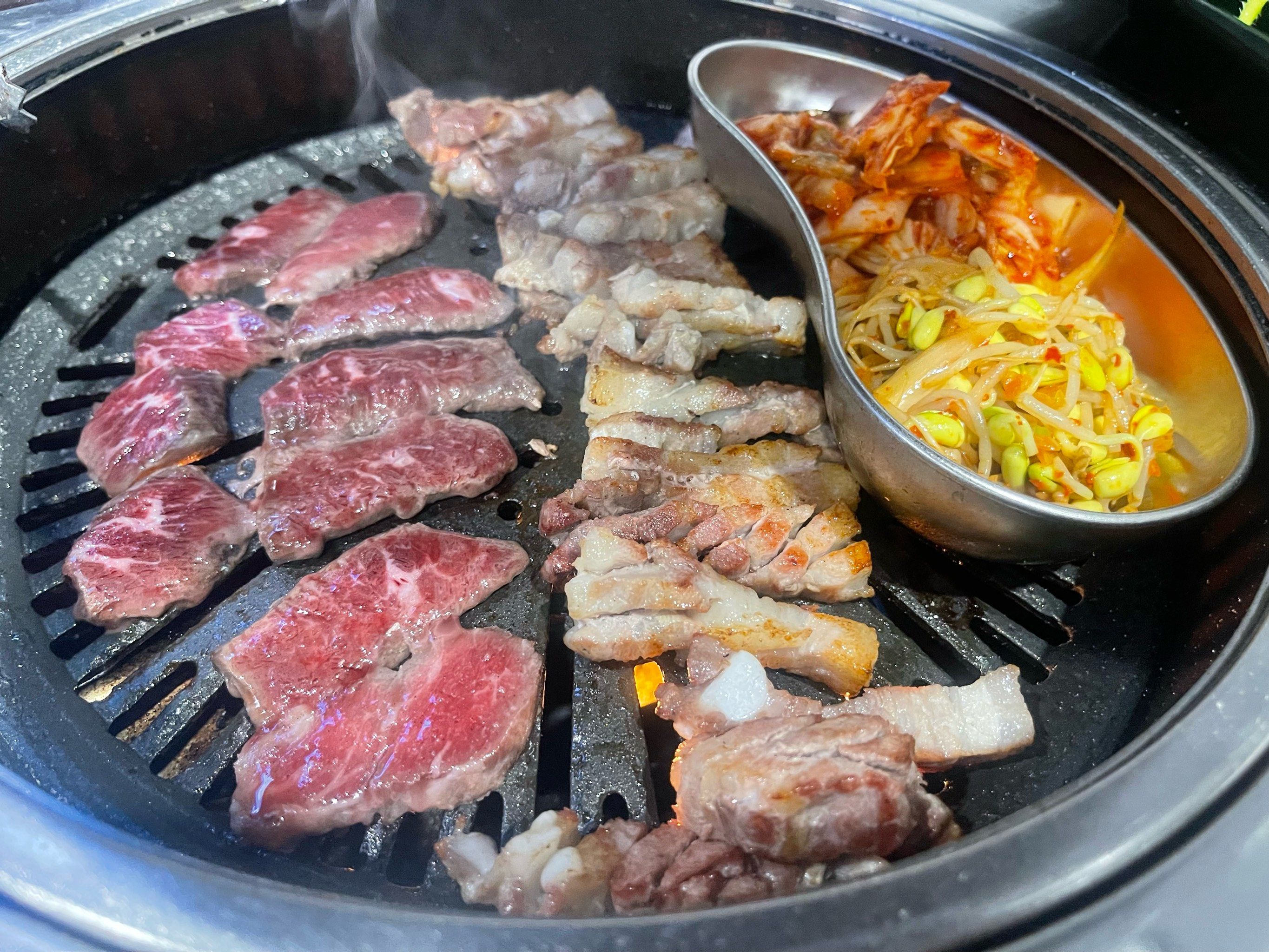 韩国烤肉料理 yidun烤