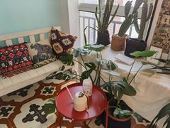 -吾宿WU民宿(河滨公园甲秀楼店)