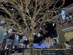 -泡泡玛特POPMART(蓝色港湾店)