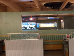 -湊湊火锅·茶憩(杭州湖滨银泰in77店)
