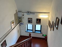 -良友书坊(安徽路店)