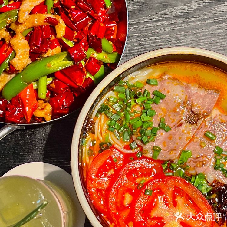 无锡山野板扎｜氛围感云贵川料理