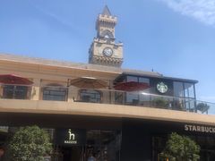 -王府井奥莱临潼小镇(临潼店)