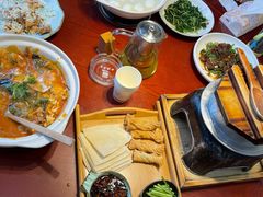 -魏铭鱼头捞饭(晋阳路店)