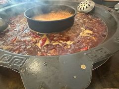-黄潇洒老火锅(九眼桥宏济巷店)