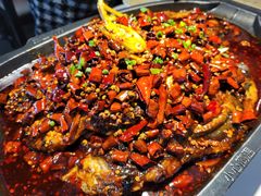 -江边城外烤全鱼(世茂广场店)