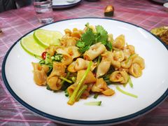 -鑫悦楼煎蟹·16年海鲜大排档