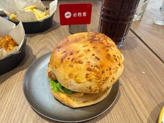 -必胜客(华都店)