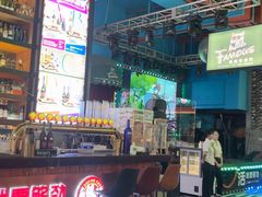 -Famous肥猫墨西哥音乐餐吧(五棵松华熙LIVE店)