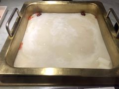 尚尚仙胡椒猪肚鸡锅-尚尚仙·酸汤猪手·猪肚鸡火锅(华联万柳购物中心店)