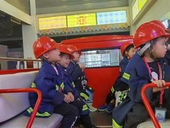 -成都星期8小镇(江宁南路店)