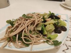 -高玛纳驴肉火烧(一世界店)