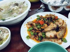 -荣生萝卜汤饭店