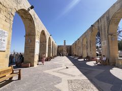 -上巴拉卡花园和下巴拉卡花园