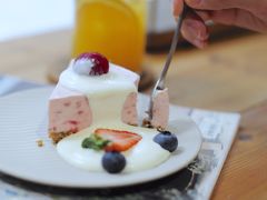 树莓冻芝士-COTTON CAFE(德信·中外公寓店)