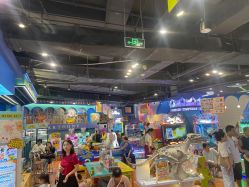 -卡通尼乐园(景枫中心店)