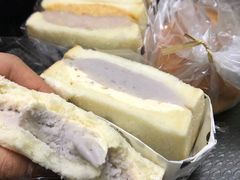 -沁屋面包店(人民东路店)