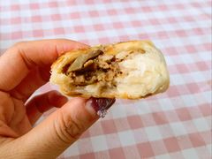 榨菜鲜肉月饼-泸溪河桃酥(欧尚店)