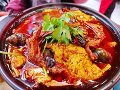 -老闵田螺馆·南昌特色小炒(梦时代店)