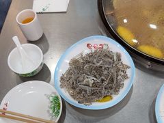 -屯老二农家铁锅炖·行业领军者(梅江店)