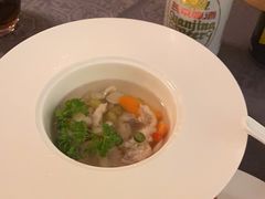 -粤尚腾香居中餐厅(首都机场希尔顿店)