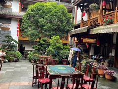 -华冠悠岚·庭院餐厅(青城后山店)