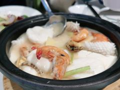 杂锦海鲜豆腐煲-闻见中国海南菜(K11店)