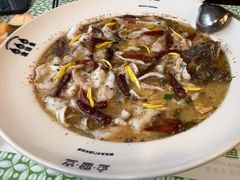 -渔语鱼新川菜Bistro(万象天地店)