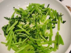 -梅花香里大酒店(郁金香路店)