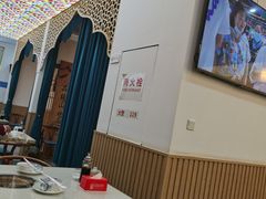 -品疆山新疆特色主题餐厅