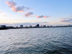 -上海滴水湖皇冠假日酒店