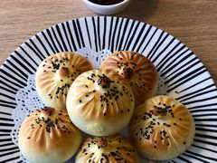 烤包子-阿西娅·西北妈妈拿手菜(华联店)