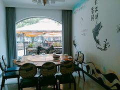 -二厨·吊桥小院·脆皮烧鸡公·本地农家菜(沿江西路店)