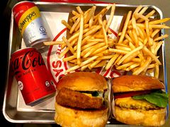 芝士牛肉漢堡套餐-Burger Joys Central(中环士丹利街店)
