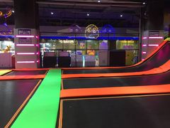 -酷跳蹦床主题公园(万胜广场店)