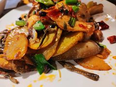 -鳅香泥鳅特色主题餐厅