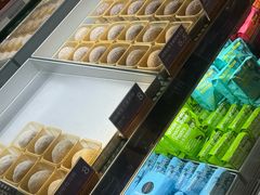 -HappyMiss花满楼·鲜花饼·鲜花茶·伴手礼(上海环球港店)