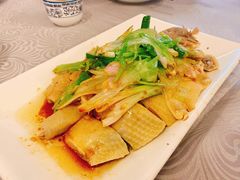 -粤·向群饭店(龙津东路总店)