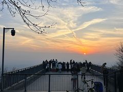 -紫金山山顶公园