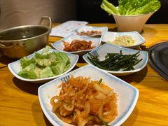 -唯成•韩国炭火烤肉 유성고기