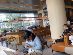 -星巴克臻选(上海合生汇1F店)