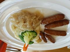-LENBACH兰巴赫西餐啤酒坊(大连星海广场店)