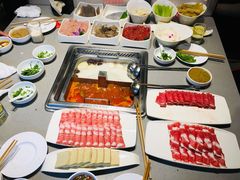 -海底捞火锅(公益西桥店)