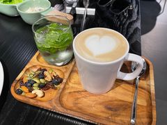 -Let'sBURGERplus·非常创意汉堡(三里屯店)