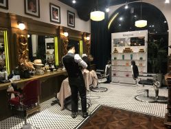 -TWOFACE 双面理发馆