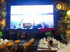 -胡桃里音乐酒馆(观澜御湖店)