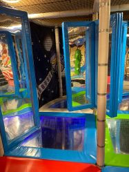 -meland亲子乐园·派对·研学(淄博万象汇店)