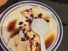 -云阿蛮云南生烫牛肉米线(奉贤路店)